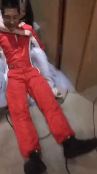 这一下|搞笑GIF:小家伙是软,折叠这一下最厉害