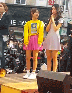 原汁原味|搞笑gif:结婚那天,出门的那一瞬间爸爸当场就崩溃了