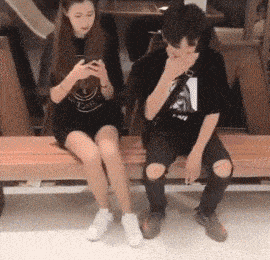 儿子|搞笑GIF趣图:阿姨，不是我抱怨你，刚才你为啥不躲一下啊