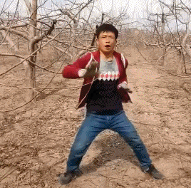 手套|搞笑GIF:笑对生活的妹子