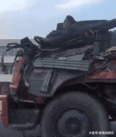 鞋子|搞笑GIF:穿个鞋子而已,你要不要这么牛