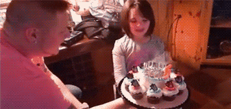 妹子|搞笑GIF：该起床了