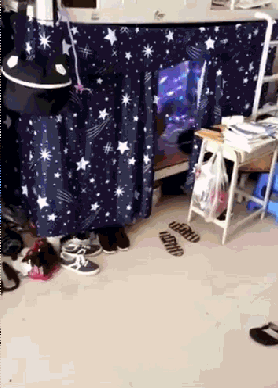 妹子|搞笑GIF:妹子你是属于哪一派的,这功夫打的很漂亮