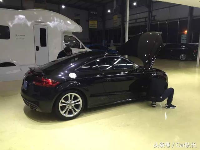 老爸|朋友这二手车花了不少钱 买回去后还被他老爸教训一顿