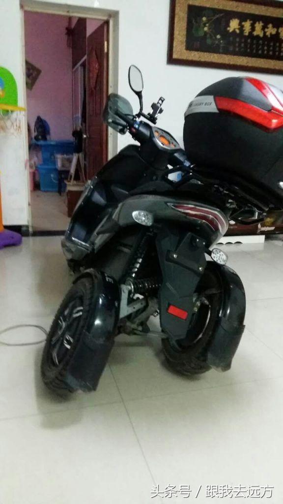 拐弯|电动自行车改三轮,可以趴着拐弯,有点牛逼