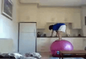 挫折|开心一刻：这位美女是事业上受到了什么挫折还是感情上受过挫折呢