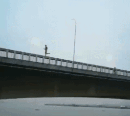 妹子|盯着副驾驶的妹子看了半天,也没发现亮点在哪里