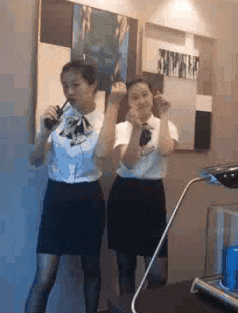 登峰造极|搞笑GIF：大叔这内功登峰造极呀，雨都进不了身