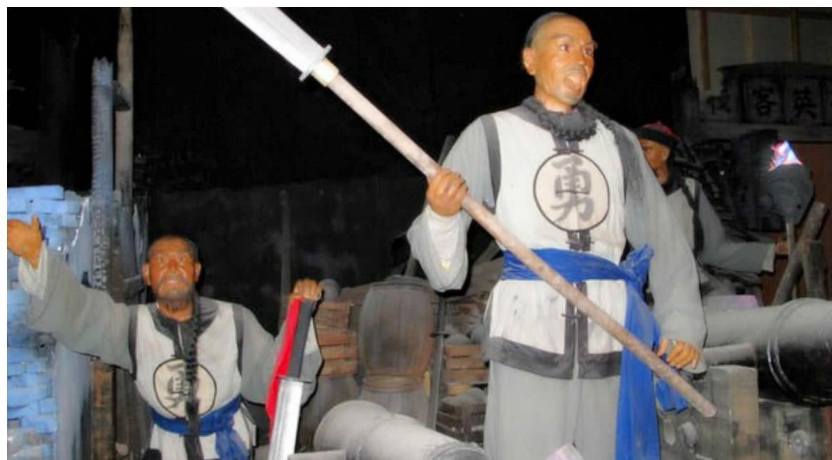 清朝士兵服装上的"兵"和"勇",只一字之差,地位是天壤之别(2)