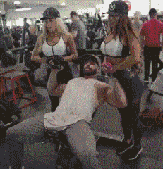 妹子|搞笑GIF趣图：这是什么神仙操作，真的可以这样操作吗