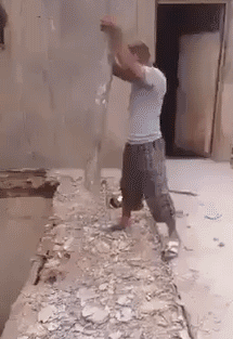 寻常|搞笑GIF趣图:姐就是不走寻常路