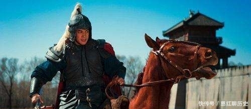 吕布时候,赤兔马安然无恙,关羽死后,为何赤兔马绝食而亡