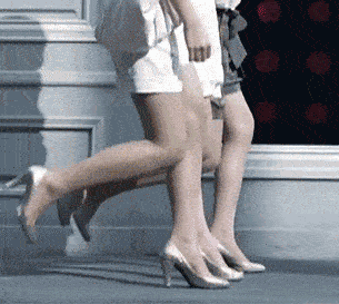 不要|爆笑GIF: 这种活动切记不要躺在最后一位