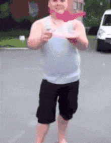 滑冰|搞笑GIF:看看我们大东北,滑冰这玩意根本就不用学的