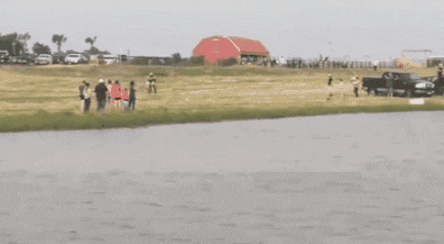 兄弟|搞笑GIF趣图:妹纸你这是练的什么神功?好腰力!