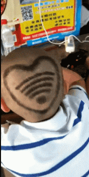 鸭子|搞笑gif:这是一只被老板训练过的鸭子,你就是套不中...