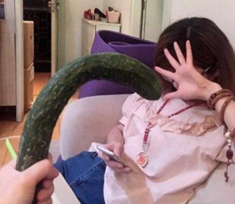 搞笑图片|搞笑图片：坏小子，你想炸个“漫天喷粪”吗？