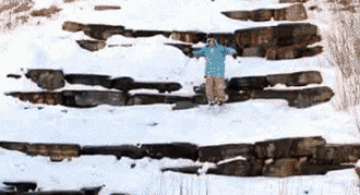 大哥|搞笑GIF:大哥,叫你媳妇来吧,这样太丢人了