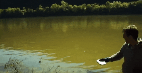 吃货|搞笑GIF：吃货的路总是充满坎坷的！