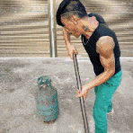 翻跟头|搞笑GIF动图:论翻跟头,我只服这位大哥