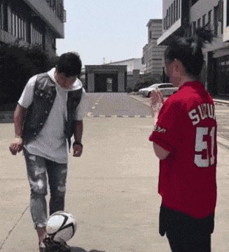 妹子|你所看到的完美演出，哪一个不是台上一分钟台下十年功