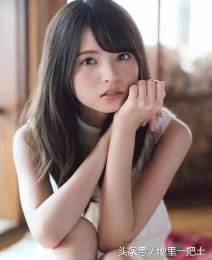 小学生|坐公交车，三个汉子一个妹子，当聊天聊到男人累还是女人累的时候