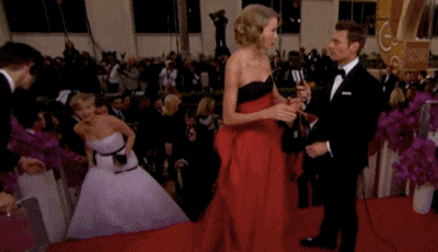 大鱼|搞笑GIF：穷人家的狗子早当家!