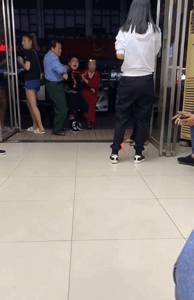 仙气|?「GIF」妹纸,哥心疼你三秒.