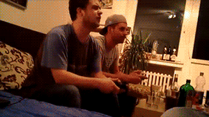 妹子|搞笑GIF:做梦都在学开车