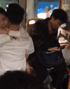 雨衣|搞笑GIF：哈哈