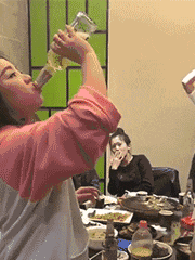 妹子|搞笑趣图：虽然很久的图了，但是我觉着很有意思