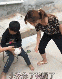 松鼠|搞笑GIF:松鼠:大哥能不能放了我啊,我真的不是老鼠