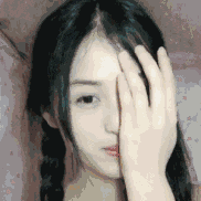 美女|搞笑GIF趣图：美女你顶着两个这么大的压力还能跳过去，我服了