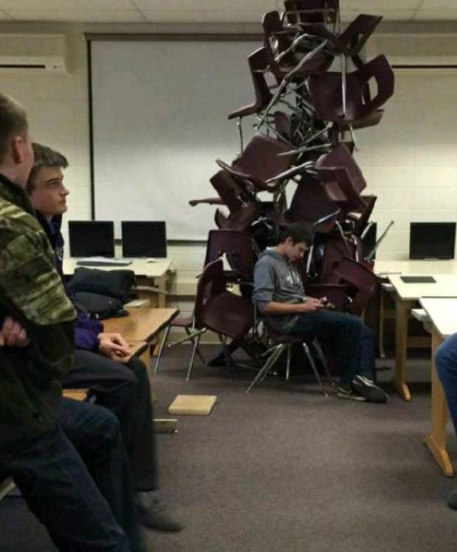 段子|搞笑GIF:看我的手速可以手抓风扇