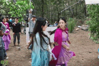 就是|第二张图太魔性了，我跟着这条狗子笑了起来！