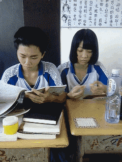 全套|搞笑GIF：演戏要全套，没球也得投