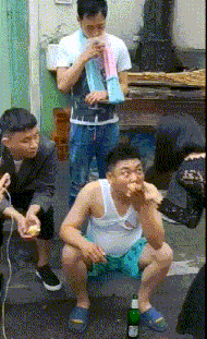 妹子|当妹子看到帅哥的时候~眼神都发光了!