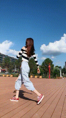 一刻|搞笑GIF:这告诉我们,不坚持到最后一刻你永远不知道会发生什么