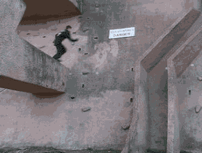 跆拳道|搞笑gif :别看人家是女子，人家可是跆拳道黑段