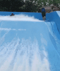 兜子|搞笑GIF：媳妇，我衣服上的兜子哪去了