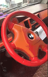 妹子|搞笑GIF：美女，吃饭时请把面具摘了吧，这样太吓人了