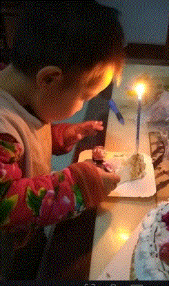 酸菜鱼|搞笑GIF:老板,你做的这锅酸菜鱼能吃吗