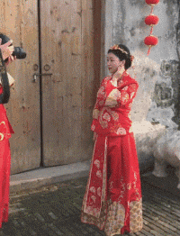 好看|换上新娘装的我太好看了, 都快被自己迷死了！