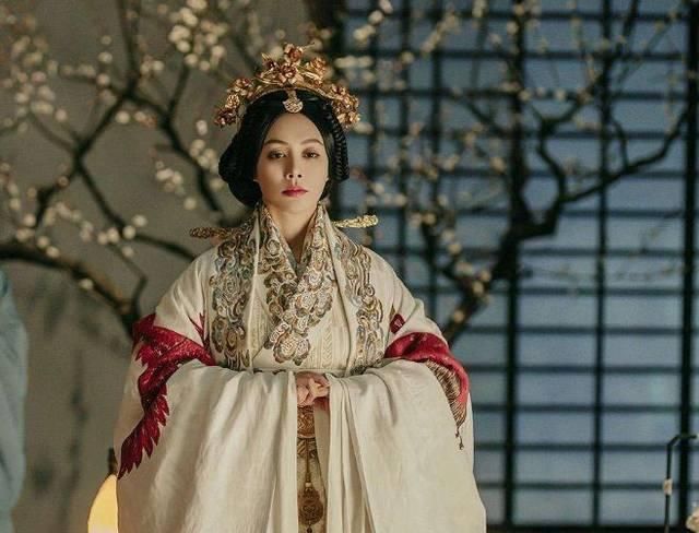 赵姬是嬴政的母亲嬴政却恨她入骨她做了什么