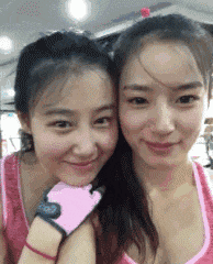 梦想|搞笑GIF:自拍了,要文静,要保持形象