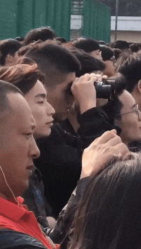 不好意思|搞笑GIF：不好意思，咱们再来一次，这只是一次意外！