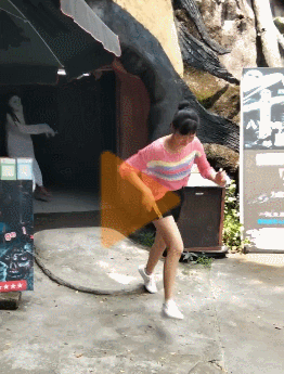 羞涩|每日搞笑：老爸略带羞涩的说：当时我什么都不懂，全被你妈教坏了