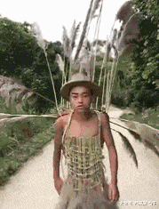 导弹|搞笑GIF: 今天收到了一个导弹, 回去试一试威力