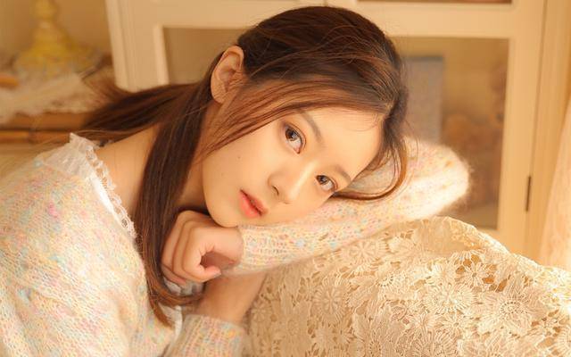 大师|搞笑段子:我们高一有个老师个子很小,长得很像学生!