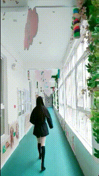 老婆|搞笑gif趣图：大哥，你要是真有钱，这车就不要了吧